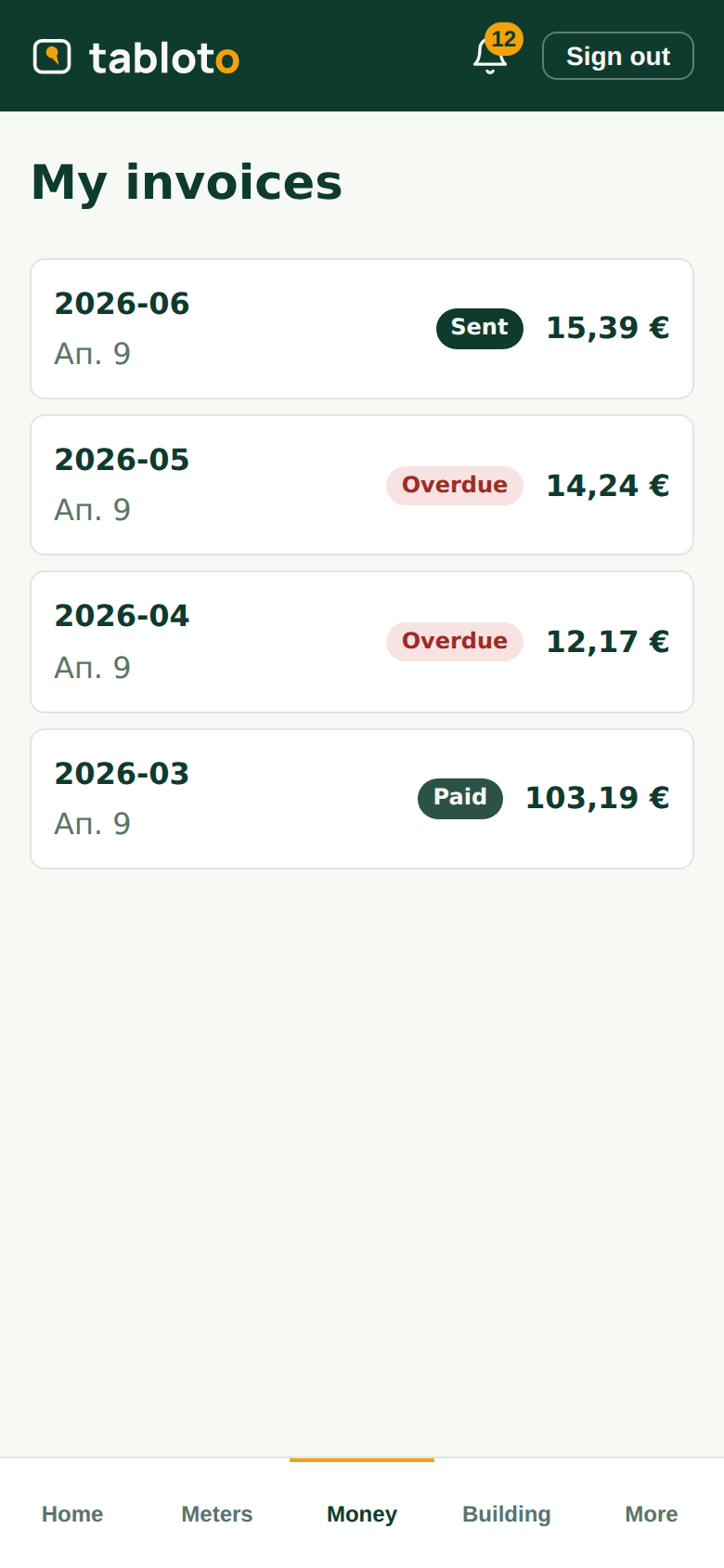 My invoices: the list by month, with a status and amount for each.